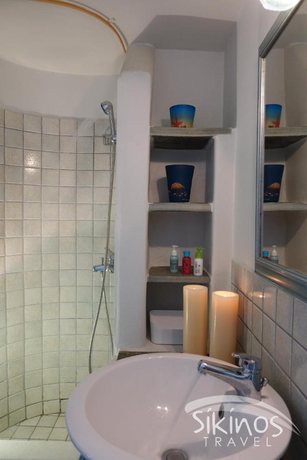 Síkinos Traditional Apartment In Kastro מראה חיצוני תמונה